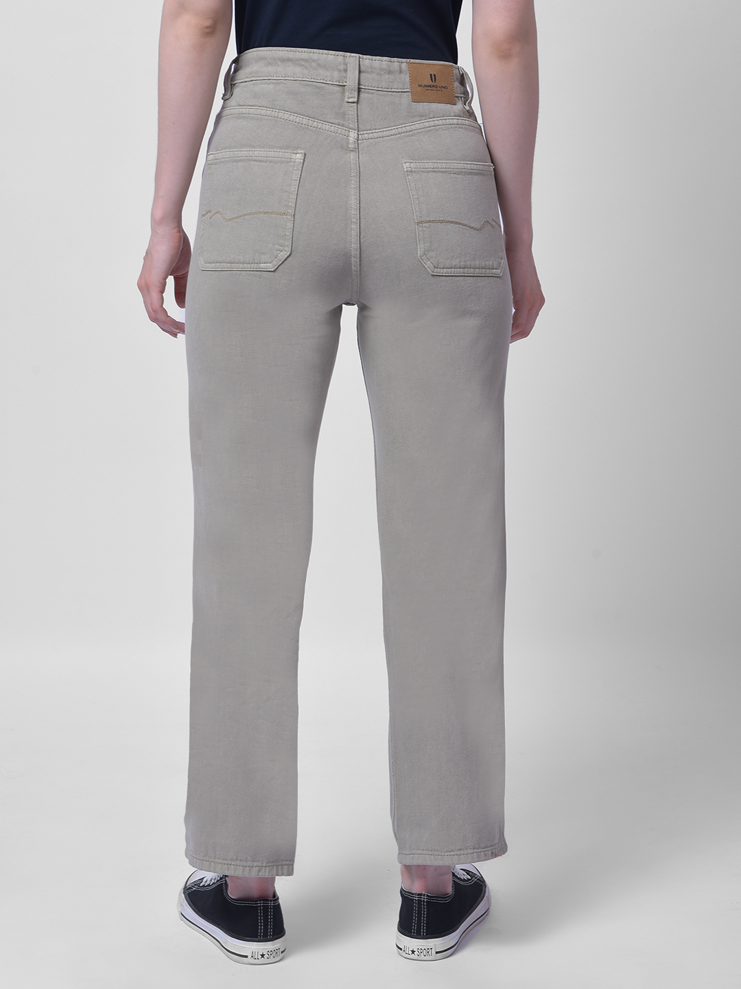 Numero Uno Women Grey Straight Fit Mid-Rise Sustainable Jeans